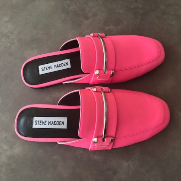 (2* for $30) Steve Madden - slide on loafers size 5.5 - Picture 2 of 7